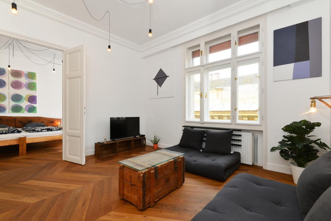 Daylight Apartment, The Best Location Budapest Exteriör bild