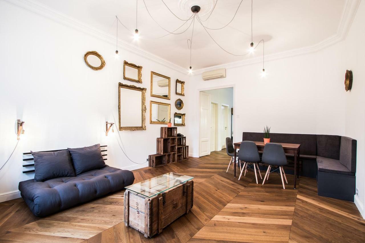 Daylight Apartment, The Best Location Budapest Exteriör bild